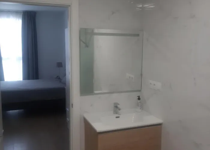Argentea 18 * Málaga